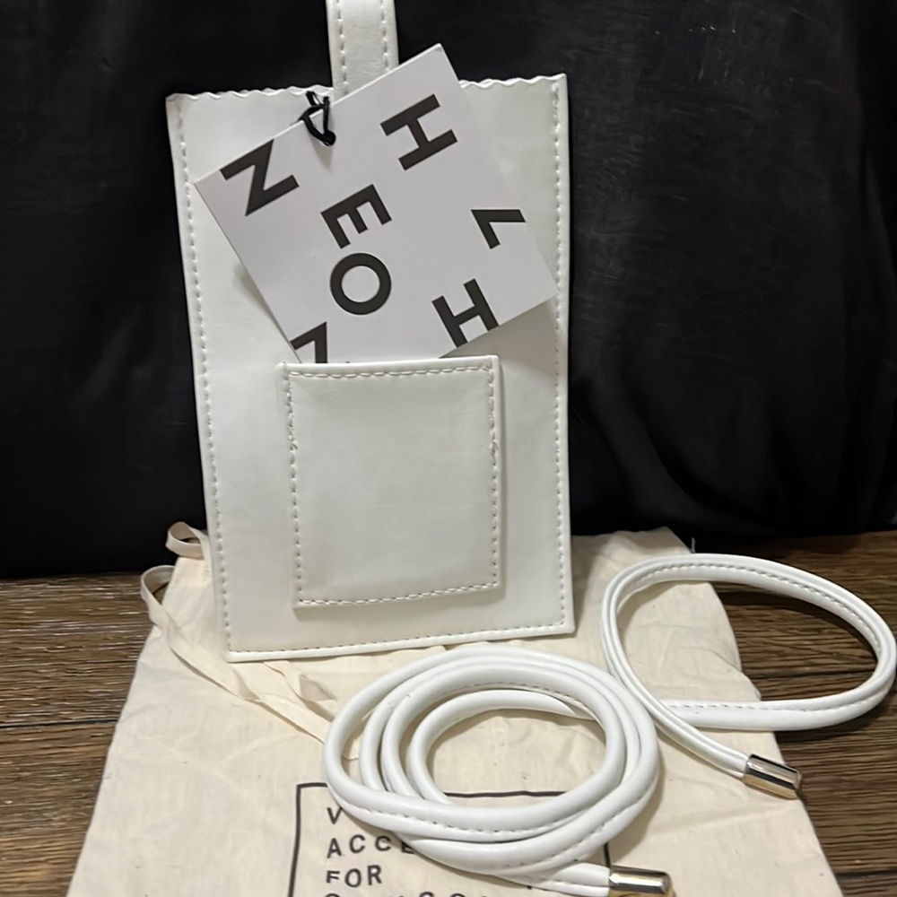 NWT Hozen Vegan IPhone Sleeve with Card Slot